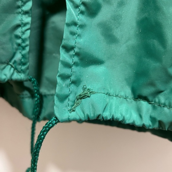 Vintage 80s Champion Women’s Nylon Windbreaker Size Medium Green USA Made Jacket - Picture 9 of 10